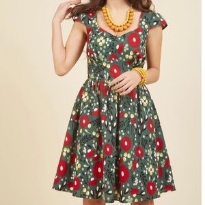 ModCloth green and red fit and flare dress XL
